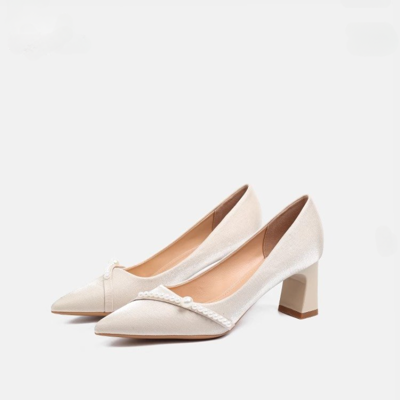 Elegante pumps met parelversie - Women Formal Wear For Office recensie en prijs