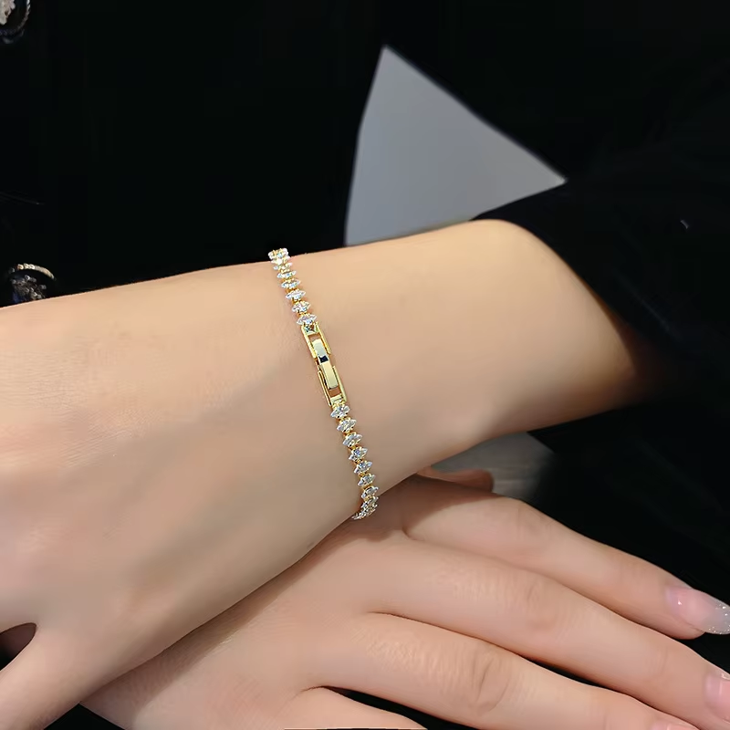 Sierlijke gouden CZ-armband –  - Women'S Formal Dinner Wear recensie en prijs